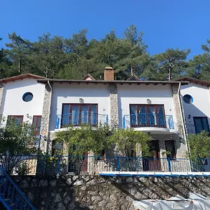 Alp Турунч